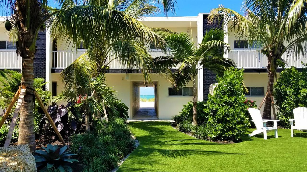 Bali Hai Beachfront Resort And Spa Holmes Beach Exterior foto