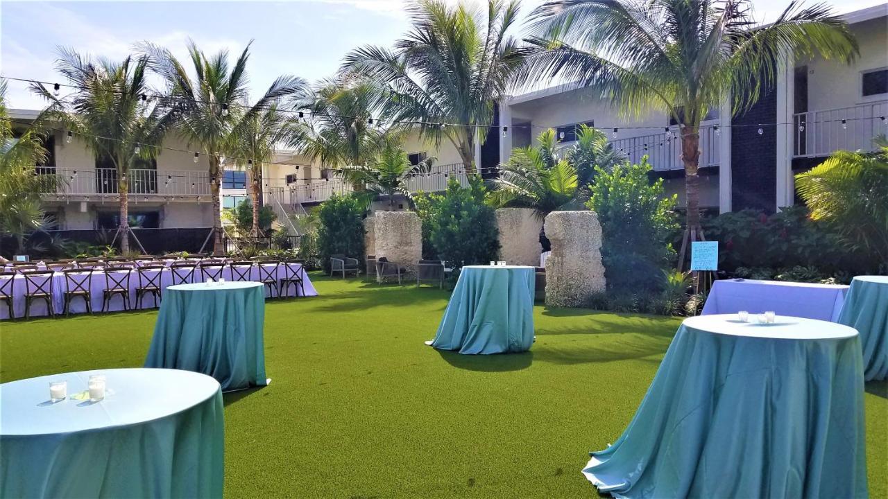 Bali Hai Beachfront Resort And Spa Holmes Beach Exterior foto
