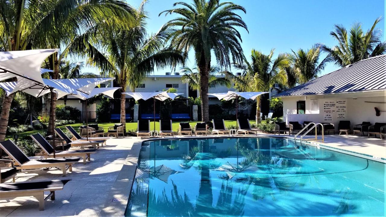 Bali Hai Beachfront Resort And Spa Holmes Beach Exterior foto