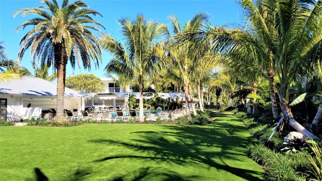 Bali Hai Beachfront Resort And Spa Holmes Beach Exterior foto